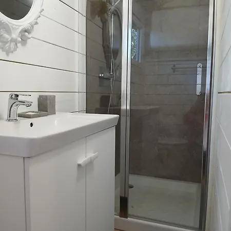 Apartman Chez Eve 2 *